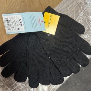 Cat & Jack Black Knit Mittens